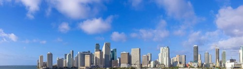 South Miami luxury upscale condominiums and residences facing Miami Harbor
