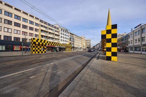 Steintor tram stop, designer Alessandro Mendini, general architecture, diffuse light, pale blue
