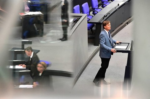 Dr Bernd Baumann (AfD) spoke at the tenth sitting of the Bundestag on the agenda item