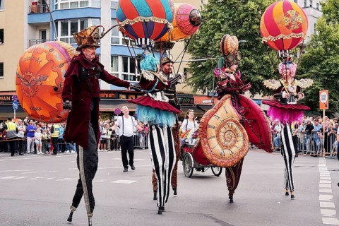 Carnival of Cultures, parade from Frankfurter Allee / corner of Proskauer Straße to Karl-Marx-Allee