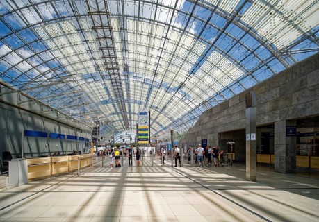 New Leipzig Trade Fair Centre, Leipzig Trade Fair, with glass entrance hall, interior view, trade