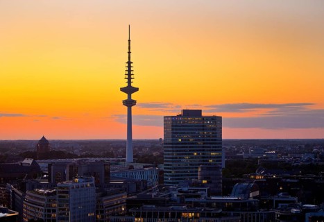 City view from above with the Heinrich-Hertz-Tower at atmospheric sunset, Hamburg, Germany, Europe