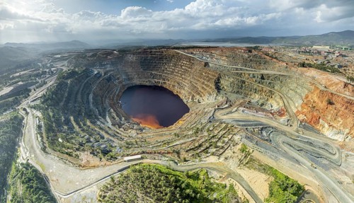 Aerial view of Corta Atalaya open pit mine, copper mine, Rio Tinto, Minas de Rio Tinto, Andalusia,