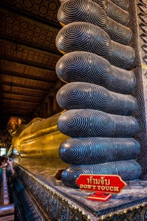 Wat Pho (Temple of the Reclining Buddha), Bangkok, Thailand, Asia