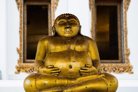 Golden Buddha statue, Wat Pho (Temple of the Reclining Buddha), Bangkok, Thailand, Asia