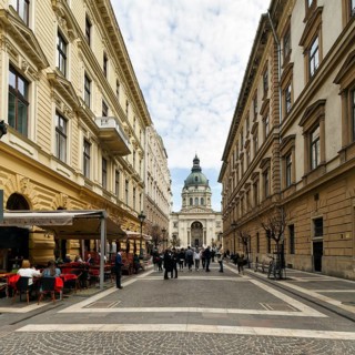 Tourists in Zrínyi Street, Basilica at the end of the pedestrian zone, St Stephen's Basilica,
