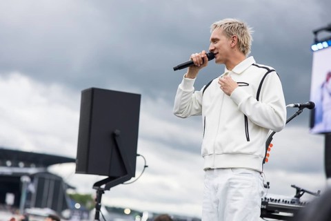 Felix Brummer (Felix Kummer), singer of Kraftklub at a secret gig of the band at the Rock am Ring