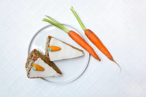 Carrot cake and carrots on a plate, carrot cake, carrot cake