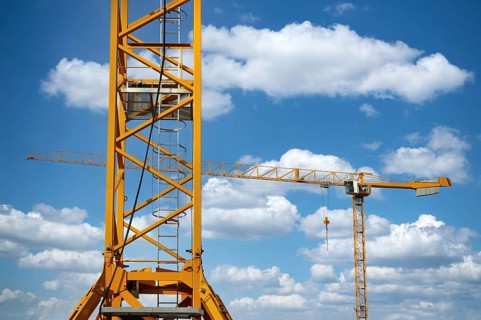 Construction crane