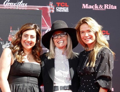 Diane Keaton at Diane Keaton Hand- and Footprint Ceremony held at the TCL Chinese Theater in
