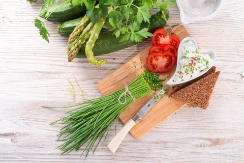 Have breakfast curd with chives