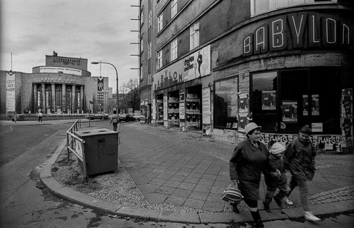 Germany, Berlin, 14.11.1991, Rosa-Luxemburg-Platz, in front of the Babylon cinema (Volksbühne in