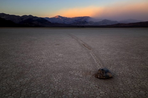 Racetrack Playa Death Valley, The Racetrack's stones