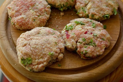 Preparation of meatballs, meatballs, meatballs, meatballs, meatballs, meatballs, burgers, food,