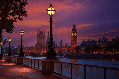 London sunset skyline Bigben and Thames river