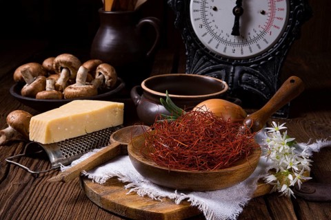 Chilli strings are a fine decorative seasoning