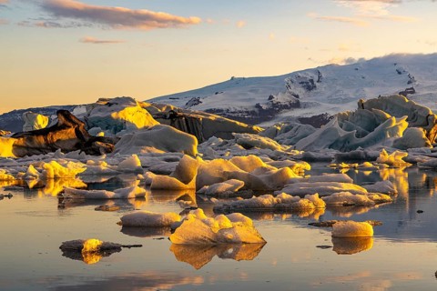 Evening at Jökulsarlon, south coast, Iceland, Europe