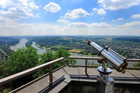View of the Rhine valley near Bad Honnef, viewing platform on the Drachenfels, Siebengebirge,
