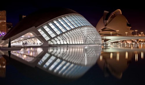 City of Arts and Sciences (cat./val. Ciutat de les Arts i de les Ciències), L'Hemisfèric cinema (el