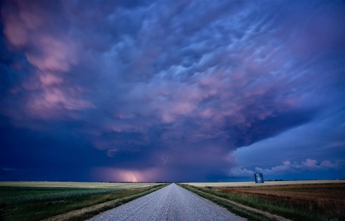 Storm Clouds Canada warning ominous skies Saskatchewan