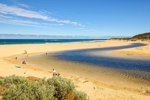 The mouth of Margaret River at the northern end of Calgardup Bay, Prevelly, WA, Australia, Oceania