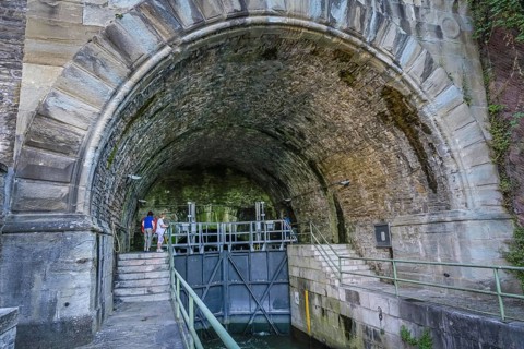 Lock at the Weilburg ship tunnel, River Lahn, Limburg-Weilburg district, Hesse, Germany, Europe