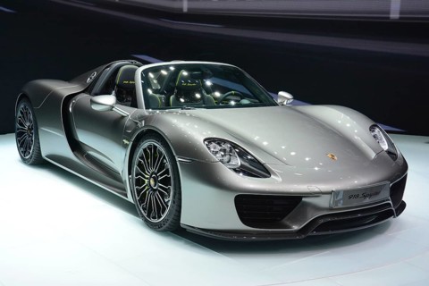 Porsche 918 Spyder with high-performance hybrid