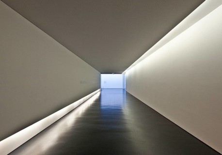Remagen, Arp Museum Rolandseck, built 2004-2007 by Richard Meier