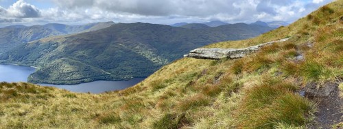 Rocks at Ben Lomond, view of Loch Lomond and the Trossachs National Park, Ben Lomond, Rowardennan,