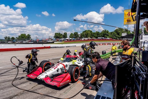 STING RAY ROBB (41) of Payette, Idaho comes down pit road for service during the Honda Indy 200 at