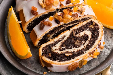 Poppy seed rolls, dessert for christmas