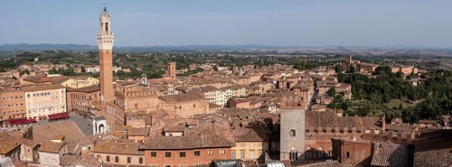 Panoramic view over downtown Siena and the Palazzo Pubblico, seen from the Facciatone panoramic
