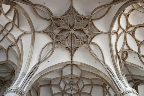 Cantilevered vault in the south aisle, St., Sankt, Saint
