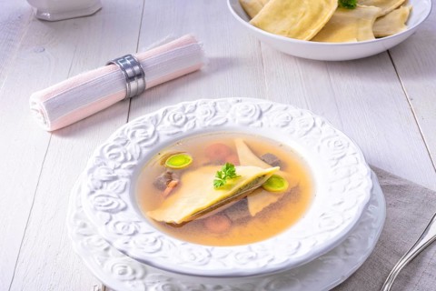 Delicious Swabian original! Maultaschen with traditional filling