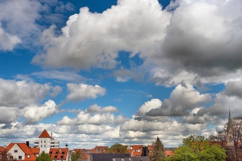 Cumulus, cumulus, cluster clouds or cumulus clouds, over the Waisentor in Kempten, Allgäu, Swabia,