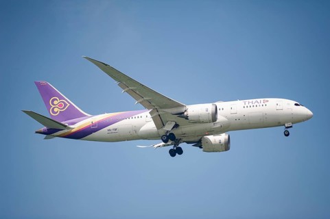30.07.2023, Singapore, Republic of Singapore, Asia, A Thai Airways Boeing 787-8 Dreamliner