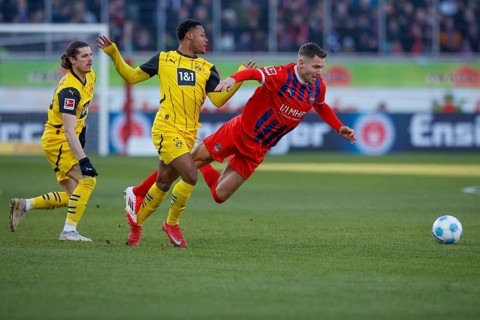 Germany: Soccer 1st Bundesliga, Matchday 20 - 1. FC Heidenheim vs. Borussia Dortmund - Voith-Arena
