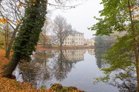 Lauterbach Castle and Park in autumn, Lauterbach, Lauterbach, Saxony, Germany, Europe