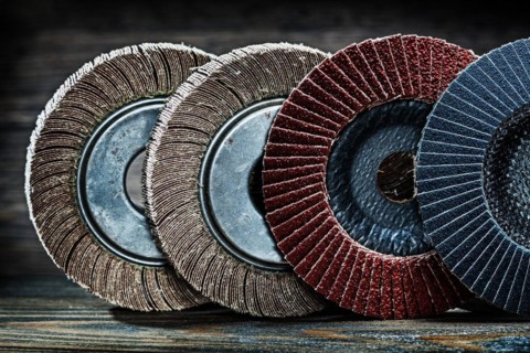Abrasive polishing discs set