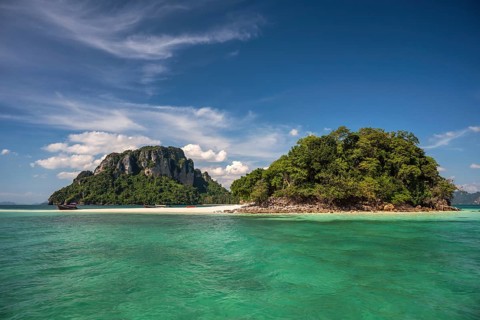 Tropical islands view with ocean blue sea water and white sand beach at Thale Waek (Separated Sea),