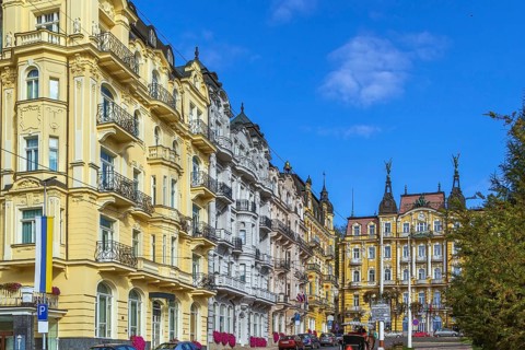 Street in Marianske Lazne city center, Czech republic