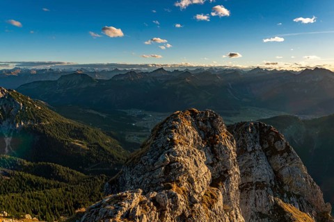 Beautiful mountain tour to the Aggenstein at sunset in the Tannheimer Tal