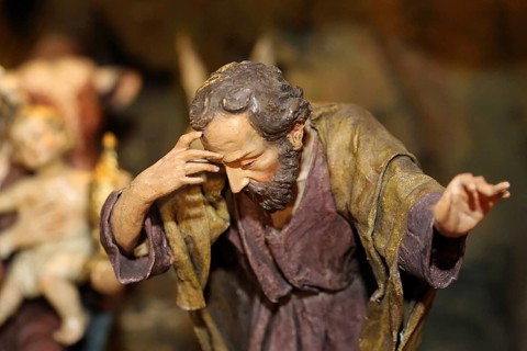 Cot figure, Joseph