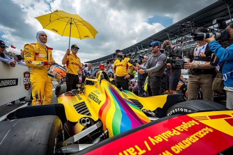 ALEX PALOU (10) of Barcelona, Spain prepares to qualify for the 108th Running of the Indianapolis
