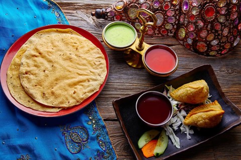 Samosa with Papadam indian recipe red and green sauces samoosa or sambusa
