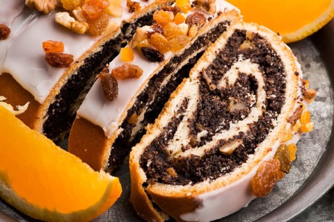 Poppy seed rolls, dessert for christmas