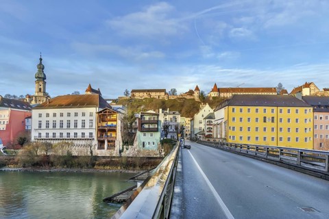 View of Burghausen from Salzach river bridge, Upper Bavaria, Germany, Europe