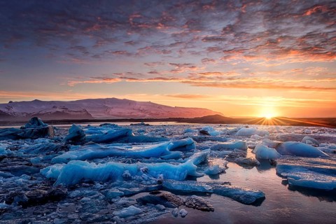 Jokulsarlon glacial river lagoon in southern part of Vatnajokull National Park