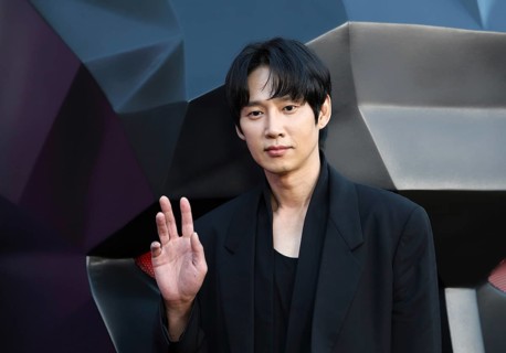 Park Sung Hoon at Netflix's 'Squid Game 2' ATAS Event held at the Egyptian Theatre in Hollywood,