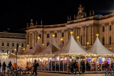 Christmas market, Humboldt Forum, Berlin, Federal Republic of Germany